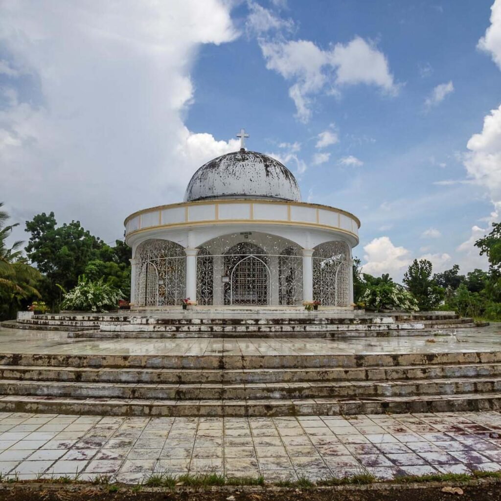 Shrine of the Holy Trinity